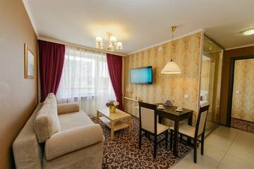 Апартаменты двухкомнатные в Гостинице Карелия